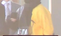 王嘉尔爆料恋情视频网站